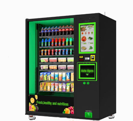 タッチ画面と自動冷やされていたフルーツ ジュースの自動販売機
